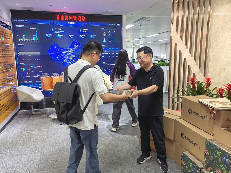 543f8bb0d90ac96ee26e14dfd4b9e137